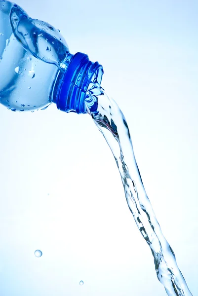 вода