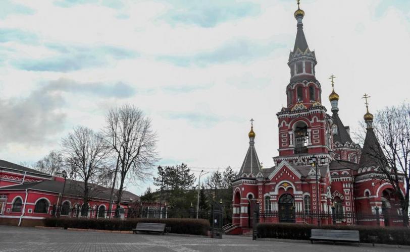 церква