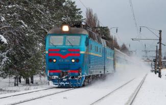 поїзд