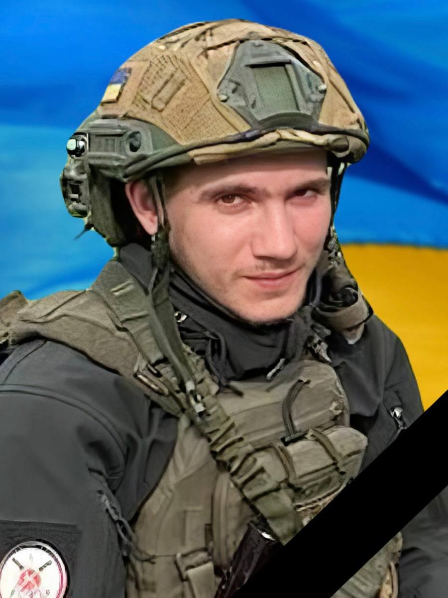 солдат