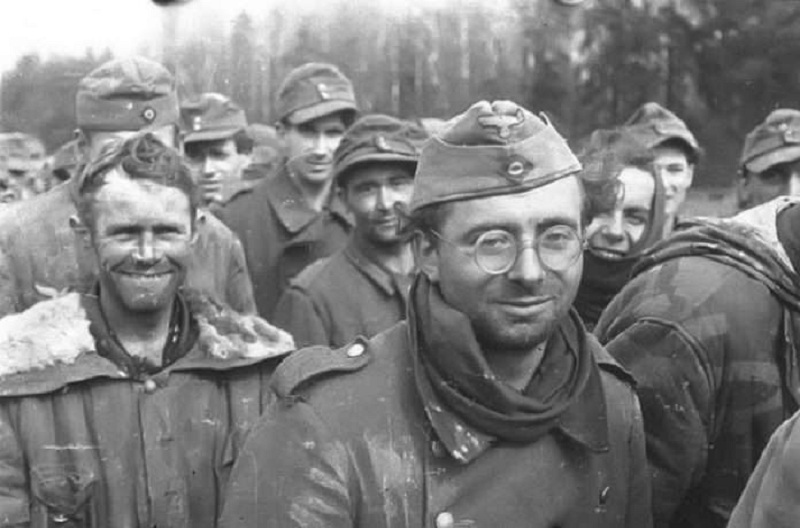 німці