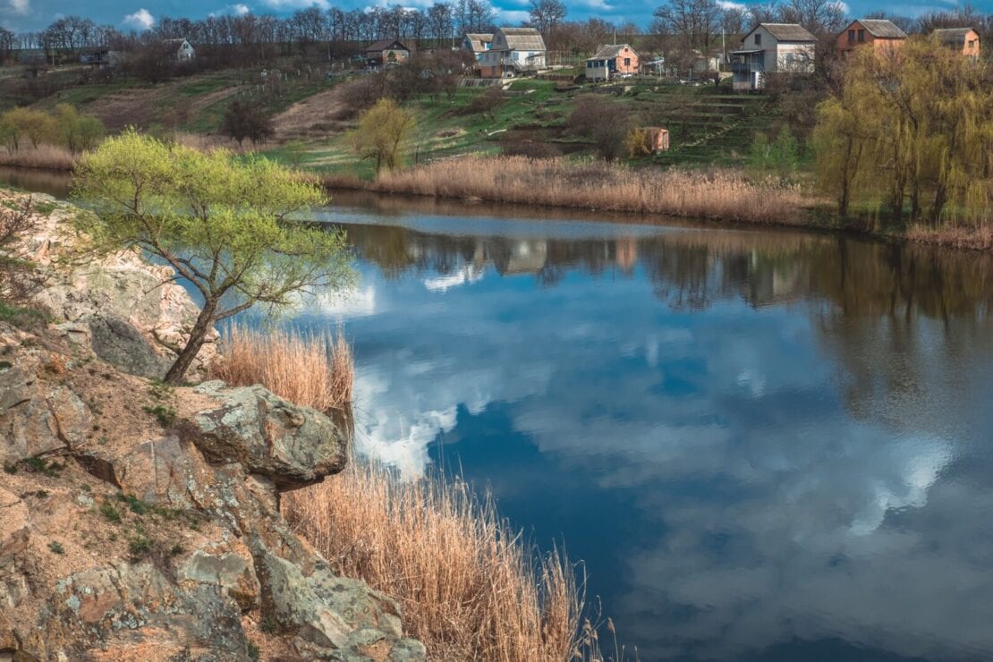скалы