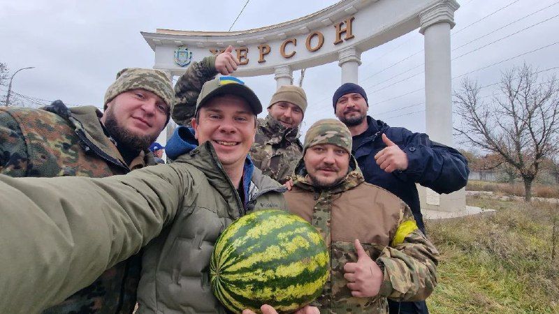 Комаров