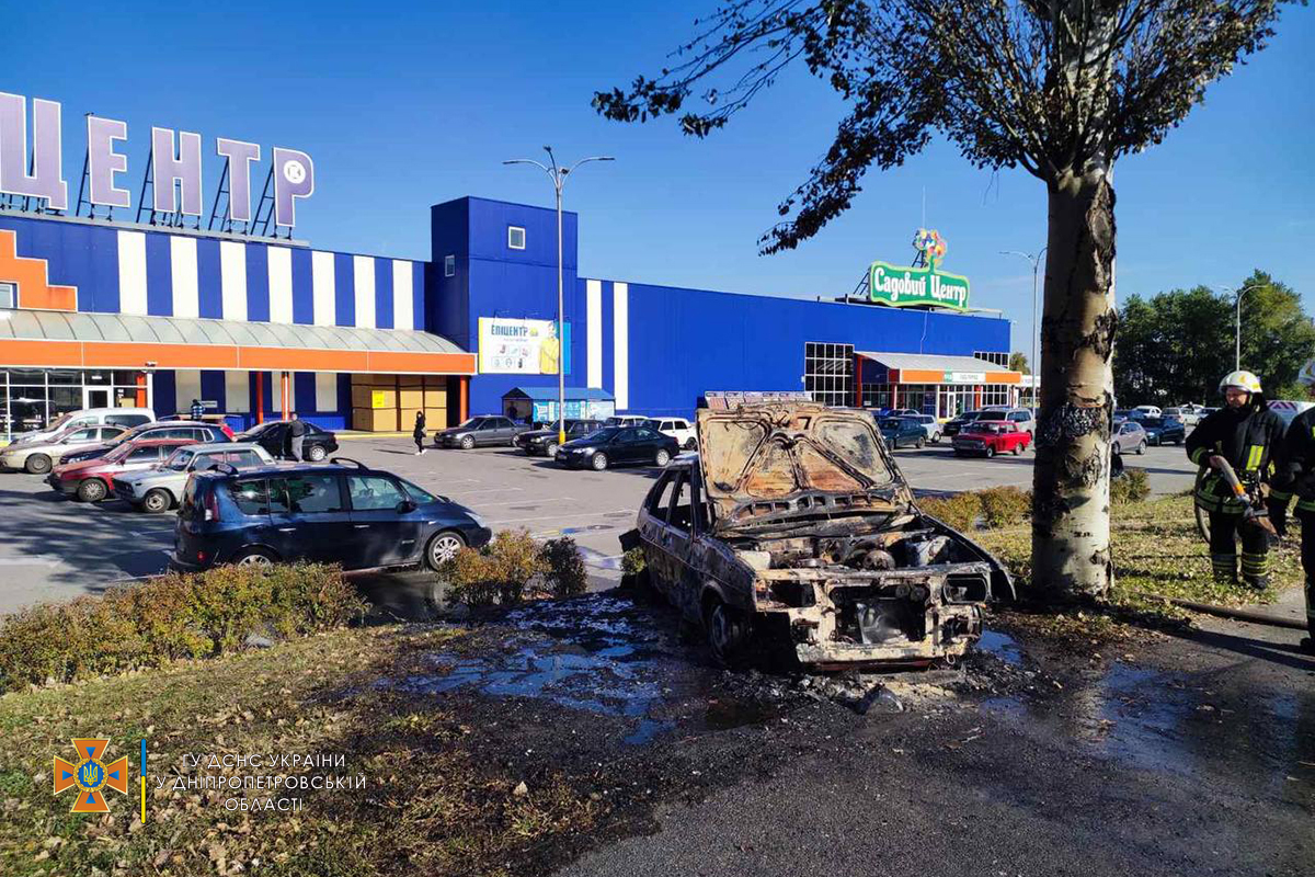 авто горит