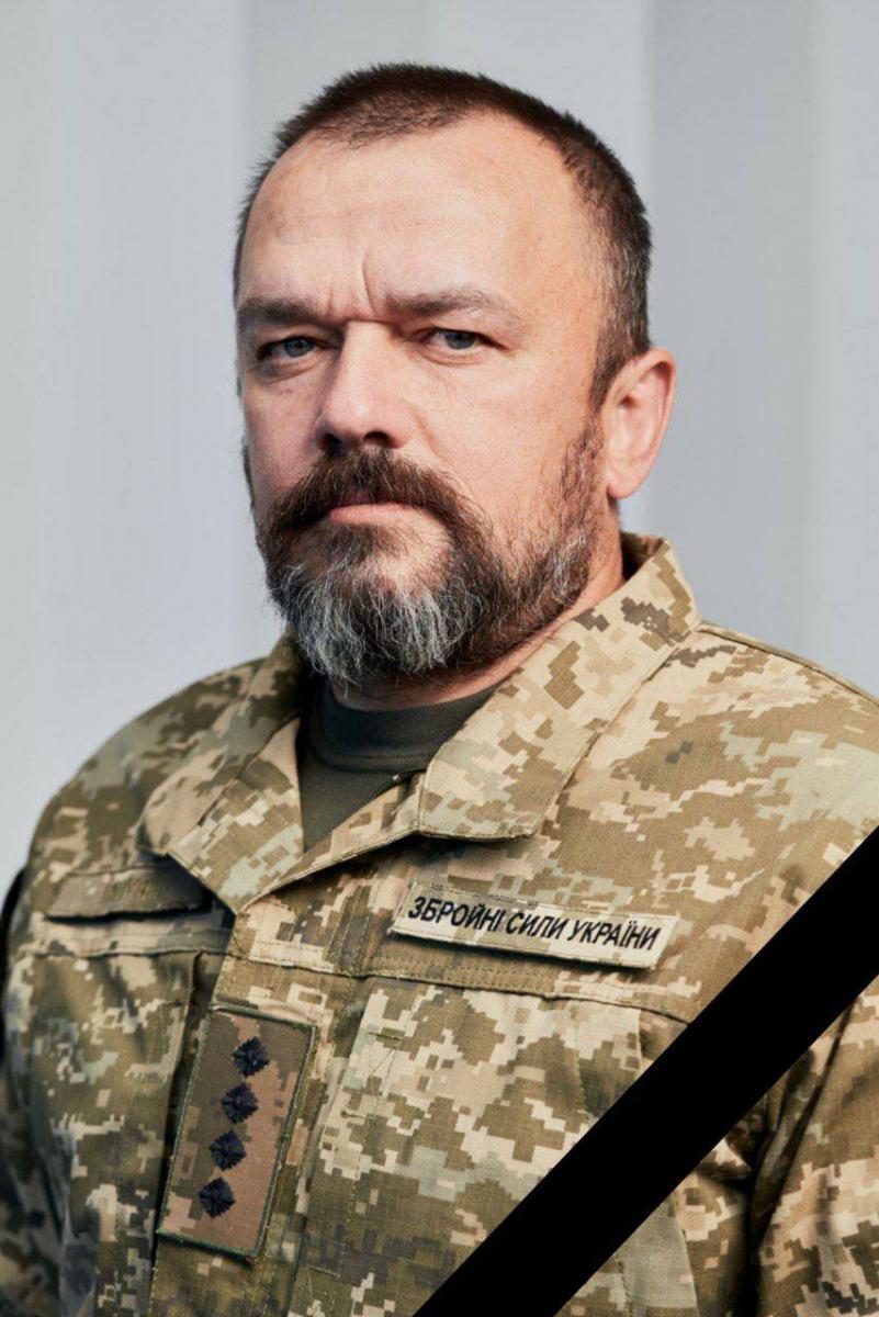 солдат