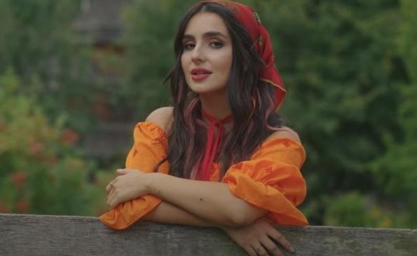 Анна Тринчер