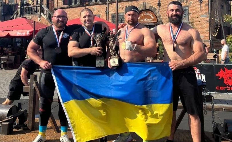спортсмены