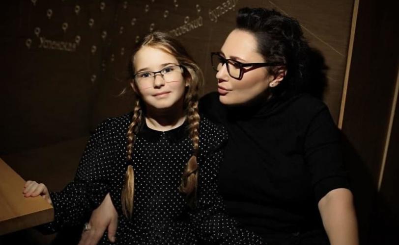 Олена Мозгова