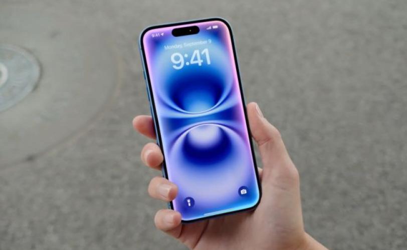 iPhone 16