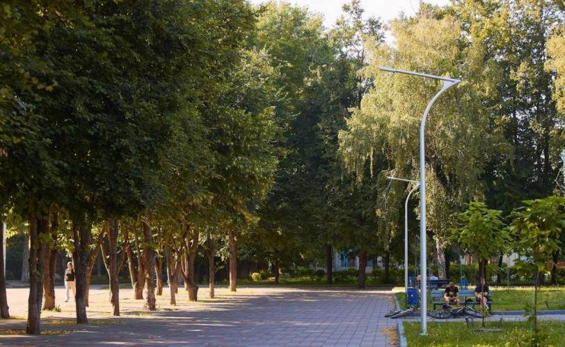 город