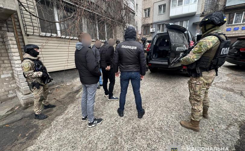 заволодіння земельними ділянками 