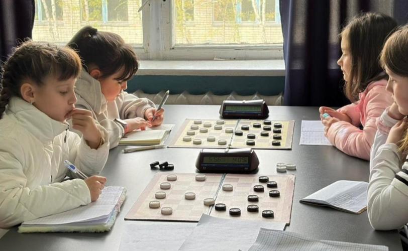 Шашкові зірки України