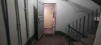п