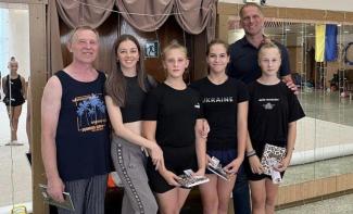Гімнасти
