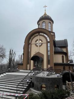 храм