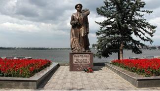 декомунізація