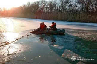 річка