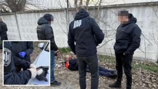 військовослужбовець