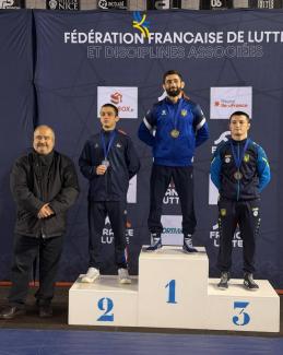 спортсмены