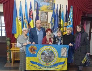 Українська мати і війна