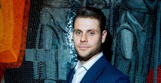 Артур Логай 