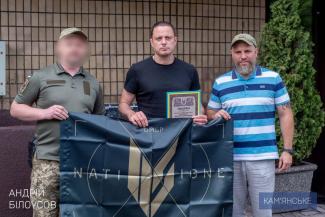 військові, допомога