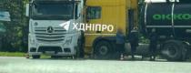 і