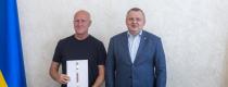 донор